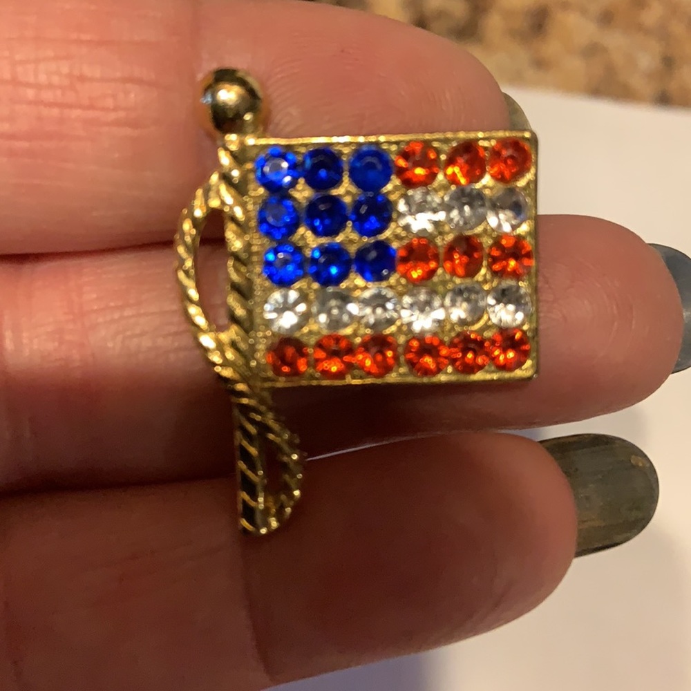 Pins - Picture 6 of 6